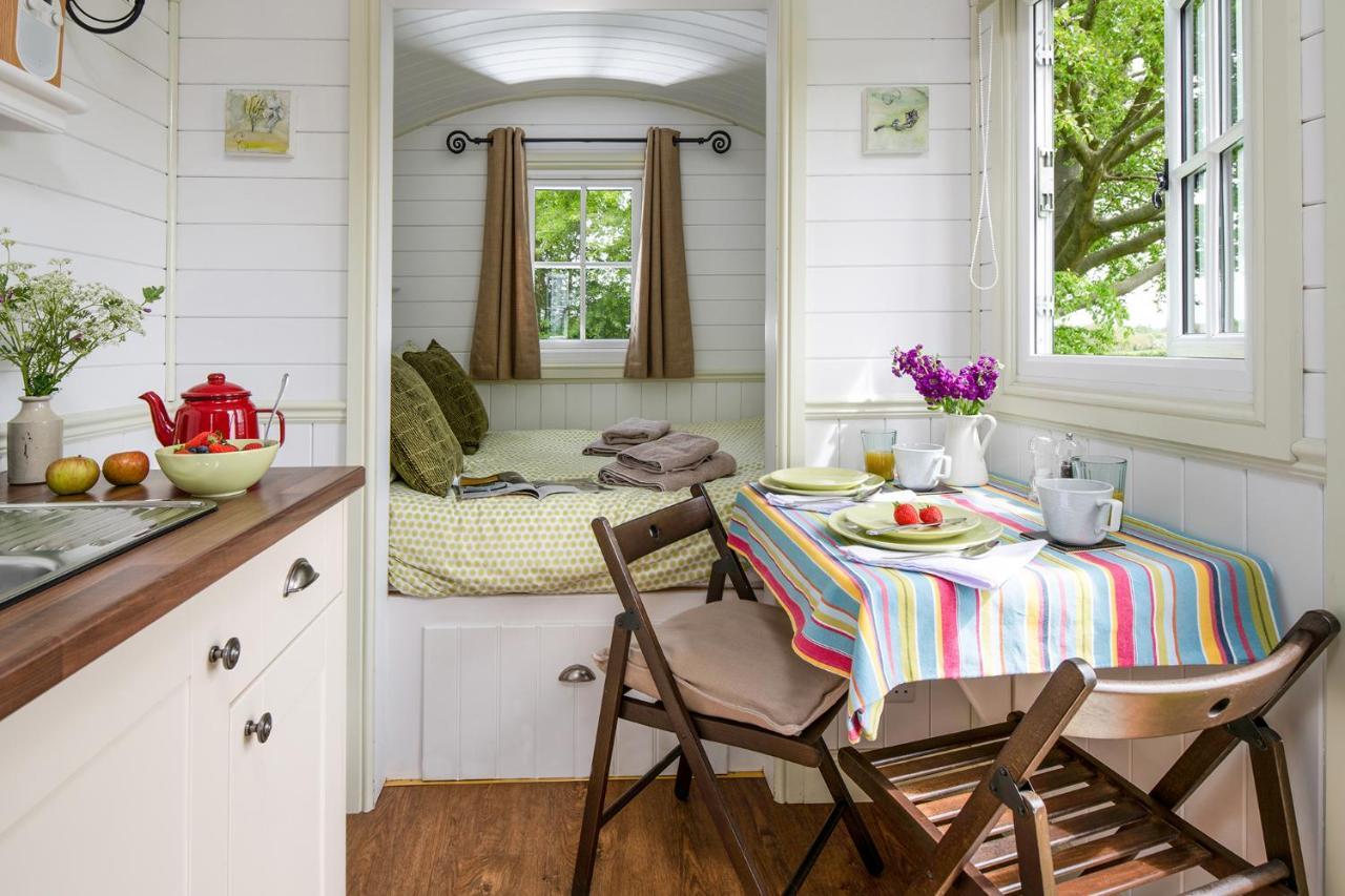Romantic Shepherds Hut, Кенілворт Екстер'єр фото